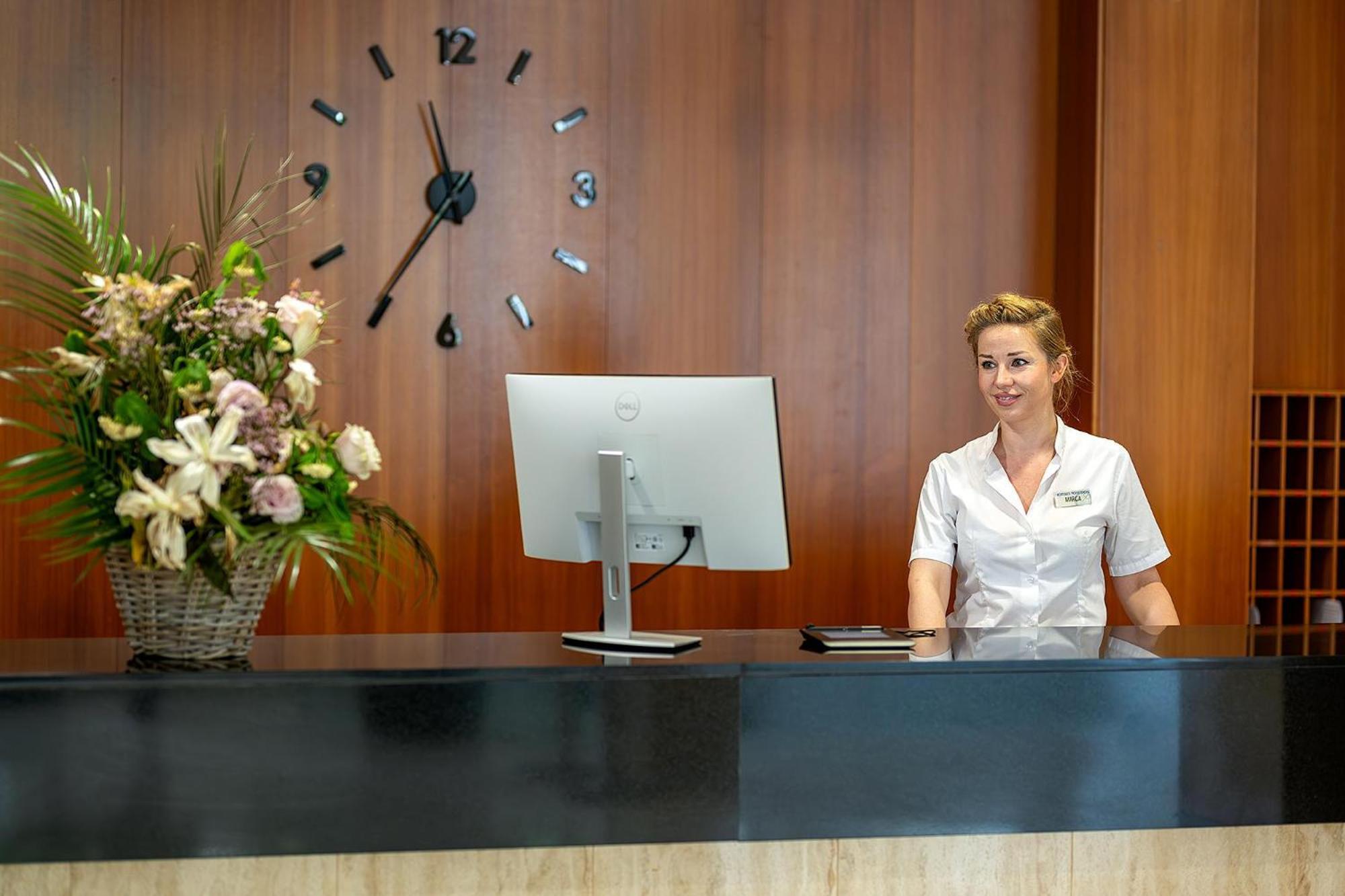 بينايدورم Poseidon Resort المظهر الخارجي الصورة
